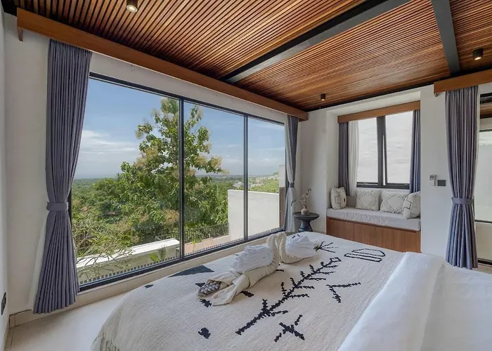 Auraya Vista - Luxurious 4br In ウルワツ
